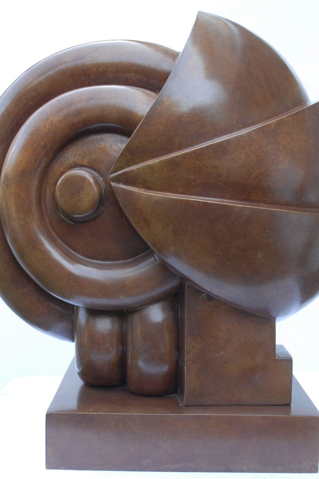 Franco Adami - Aurora, bronze H 79,5cm x L 64cm x l 45cm