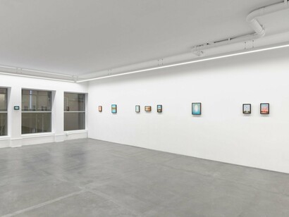 Angela Lane, Phantom light, exhibition view. Courtesy of Anat Ebgi