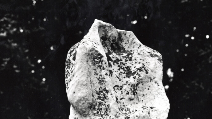 Aaron Siskind. Courtesy of Galerie Julian Sander