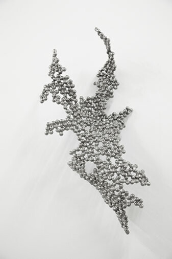 Loris Cecchini, Trisphere Ultrastructure (Amaoeba), 2015, Stainless steel 316, 65 x 65 x 31 cm / 25.6 x 25.6 x 12.2 in