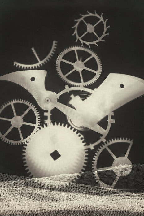 Man Ray, Radiografía, 1924