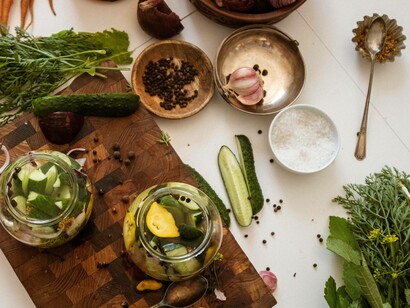 Pickling various vegetables