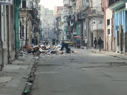 La verdad más profunda sobre todo el desarrollo es que se trata de un estado mental. Y para ese estado, los cambios que llamamos «avances» o «modernización» tienen poca relevancia. La Habana, sumida en la pobreza, Cuba