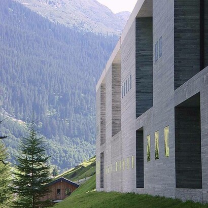 Vista dell'edificio termale di Vals, Svizzera