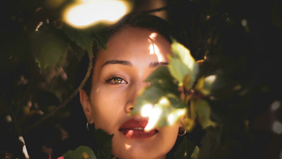 A vida recomeça quando há o poder da ação, o movimento emana contornos que nos poderão ser úteis, afáveis e acolher nosso próximo passo