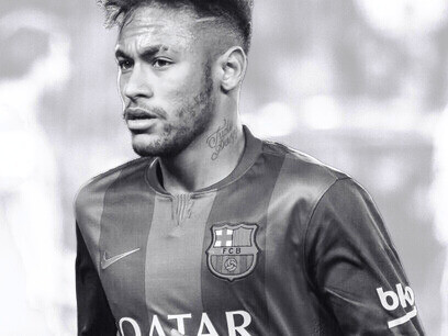Neymar Jr., figure emblématique des transferts pharaoniques, incarnation du foot-business post-Bosman