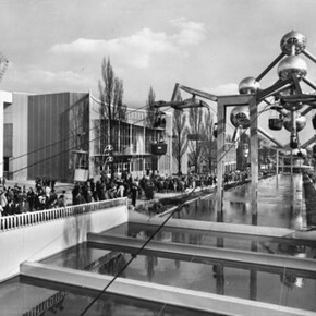 People of 58. Courtesy of Atomium