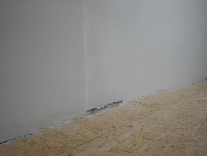 Akiko Iijima, Premonition, exhibition view. Courtesy of DOM Gallery