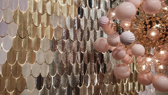 Detalle del stand de la firma Villari en el Supersalone de Milán. Foto: Alex Doro