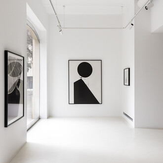 Bastiaan Woudt, Ritual of shapes, exhibition view. Courtesy of Alzueta Gallery