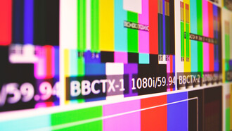 La televisión es parte fundamental de la manipulación a la que se ve sometida la humanidad
