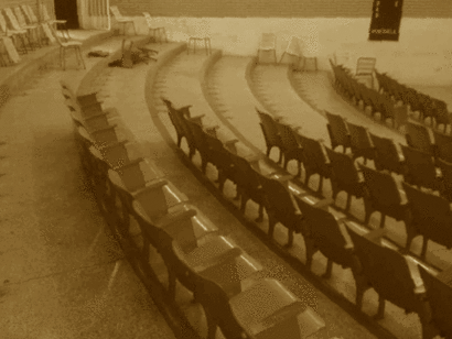 Así dejaron los vándalos el Auditorio de la UDO