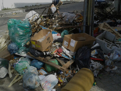 Lixo na região metropolitana de Recife, Pernambuco, Brasil