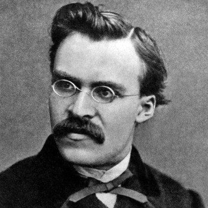 Nietzsche escribió sobre temas tan diversos como el arte, la filología, la historia, la religión, la ciencia o la tragedia. Hizo una crítica de la cultura, la religión y la filosofía occidental mediante la genealogía de los conceptos que las integran