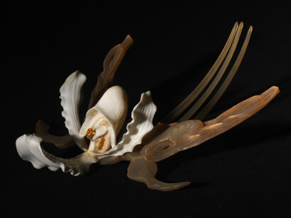 René Lalique, Orchids diadem, Paris, c. 1903 – 1904. Cortesia do Museu Calouste Gulbenkian