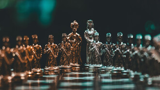 La ultraderecha ha reinterpretado el concepto de “batalla cultural” para justificar su ofensiva global contra el socialismo y la izquierda