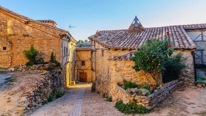 El negocio en la España más recóndita no es muy grande, pero la satisfacción de llevar el pan a pequeñas aldeas sí que lo es