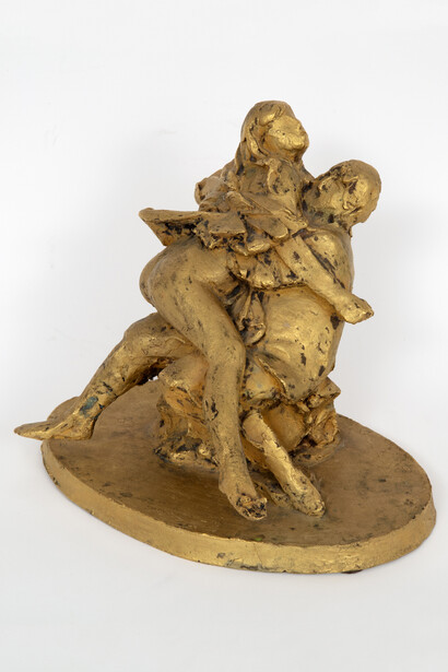 Giacomo Manzù, Gli amanti, 1988. Courtesy of Rosenberg & Co.
