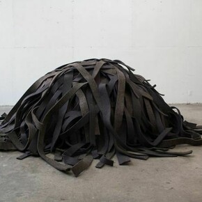 Robert Morris, Breather, 2013, Felt, plywood, nylon rods, actuator, Dimensions variable, approximately 30 x 95 x 95 inches