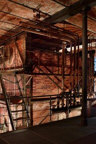 L’antica caldaia del Museo del Tessuto di Prato, racchiuso all'interno delle antiche mura, nell’ex Cimatoria Campolmi, un autentico monumento di archeologia industriale