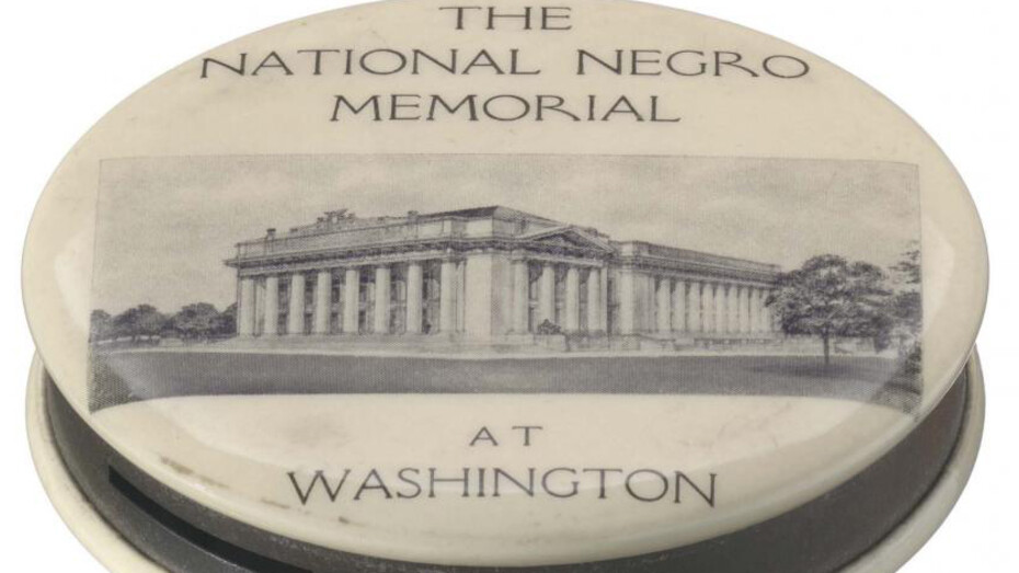 Keepsake pocket bank for the National Negro Memorial, ca. 1926. Commissioned by the National Memorial Association. Gift from the Ball-Haagland family in memory of Robert Ball, 2016.74. Courtesy of National Museum of African American History and Culture