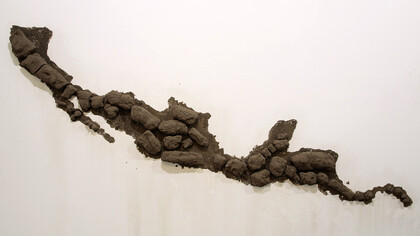 Mapa de Mesoamérica-Aztlán, instalación de Rolando Castellón. Foto cortesía de CCEN