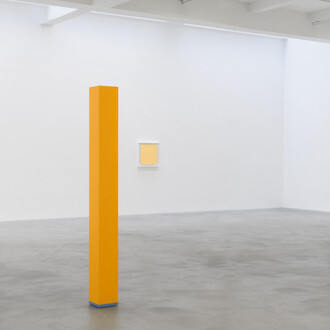 Anne Truitt, Waterleaf, exhibition view. Courtesy of Matthew Marks Gallery