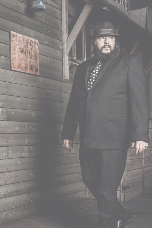 Kutxi Romero, vocalista y compositor del grupo navarro Marea. Fotografía: Fernando Lezaun