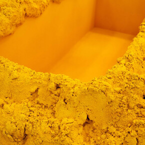 Anish Kapoor. Courtesy of Galerie Klüser