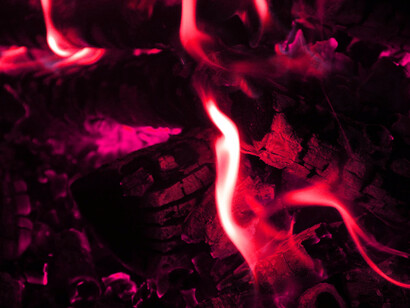 Las personas que adoptan posturas expansivas resultan más atractivas