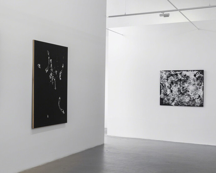 Time, light, motifs. Courtesy of M77 Gallery