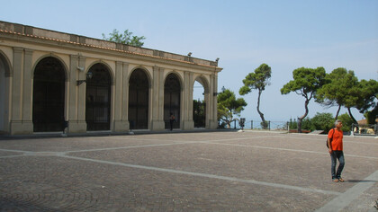 Montenero, Il Santuario della Madonna di Montenero, Famedio