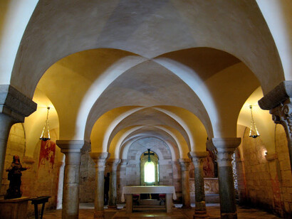 La cripta della Cattedrale di San Nicola