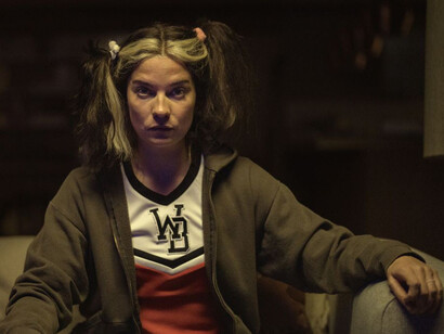 Joan tem sua vida televisionada semanalmente pela plataforma de streaming que se apossou do seu cotidiano controverso