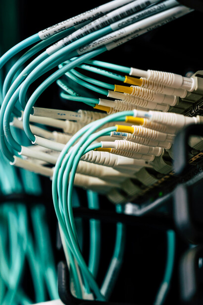 Große Sprachmodelle, Agentensysteme und globale Rechenzentren bilden eine zweite, nichtmenschliche Hemisphäre der Zivilisation 