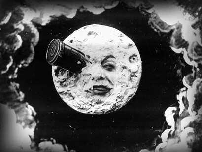 Fotograma del filme de «Viaje a la luna» que revolucionó el cine debido sus lujosos valores de producción, sus efectos especiales innovadores y su énfasis en la narración de historias