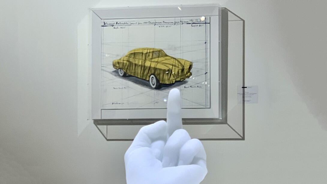 Wrapped and unwrapped. Courtesy of Oliver Cole Gallery