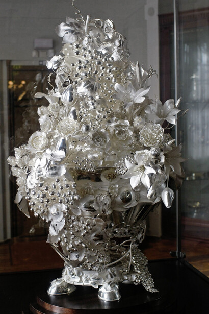 Silver cabinet, exhibition view. Courtesy of Museum of the History of Riga and Navigation