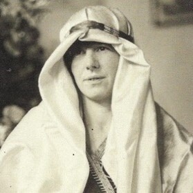Freya in Arabic dress