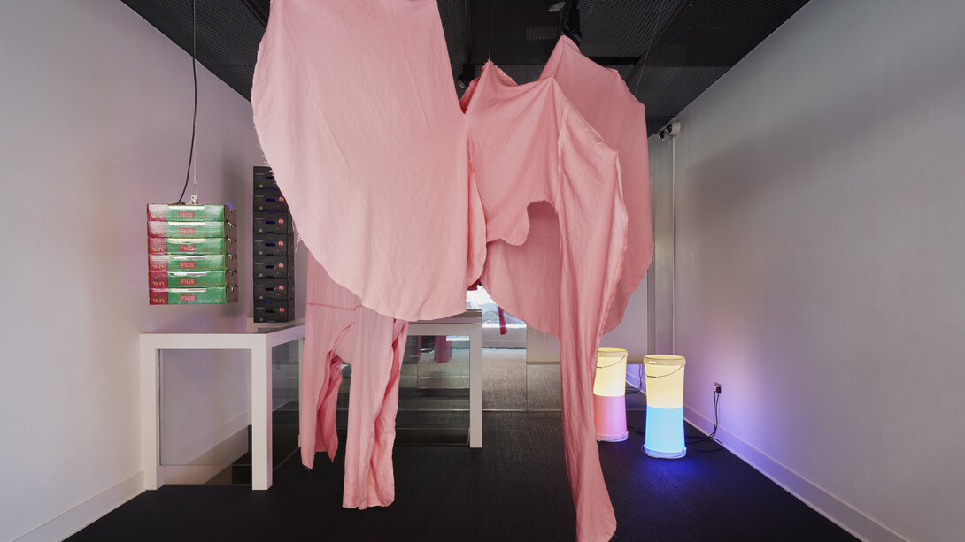 Various artists, Colour theory, exhibition view. Courtesy of Belmacz Gallery