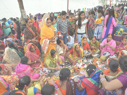 During Jivitputrika, mothers observe a 24-hour fast without food or water, expressing their devotion and hopes for their children’s well-being and longevity