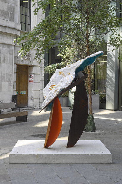 Ro Robertson, Stone (Butch), 2021. Image courtesy of the artist, Sculpture in the City and Maximillian William, London. Photography Jack Hems