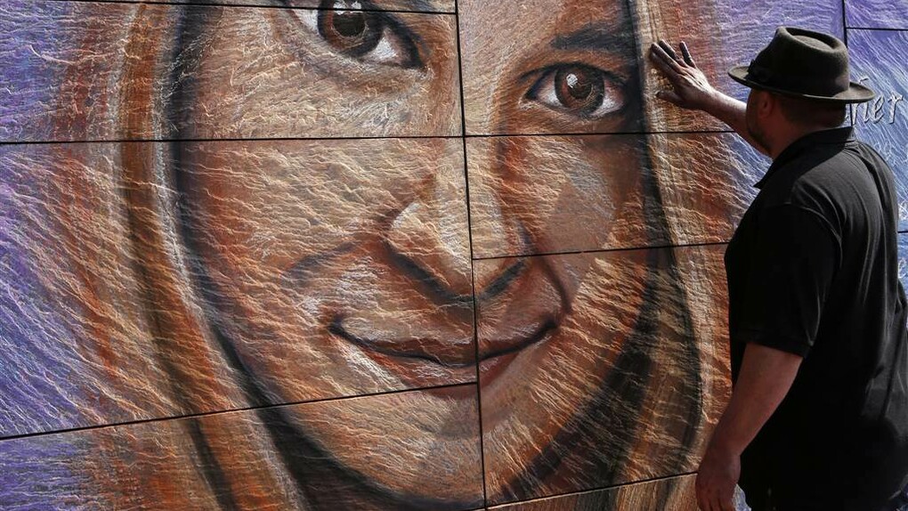 Mural en Charlottesville en memoria de Heather Heyer