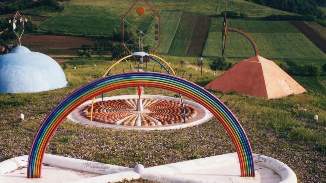 Alexandru Chira
'De-signs towards the sky for the rain and the rainbow', 1994-2004 Monumental Ensemble located in Tauseni, Romania
Copyright ALCHIRA Foundation, Courtesy Delmes & Zander, Cologne