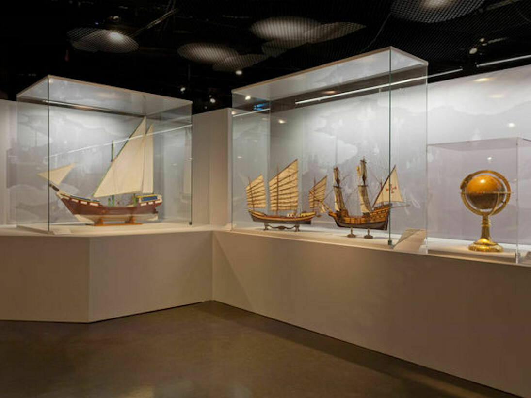 L'Afrique des routes, Exhibition view. Courtesy of Musée du Quai Branly
