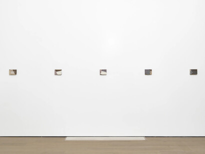 Martha Tuttle, Fields and hedges, exhibition view. Courtesy of Timothy Taylor