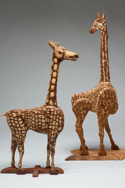 Bernard Langlais, Untitled (Giraffe), 1976. Courtesy of Colby College Museum of Art