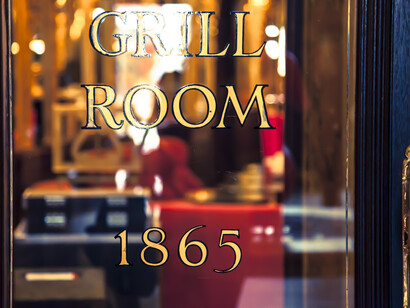 Hotel Cafe Royal, Oscar Wilde bar