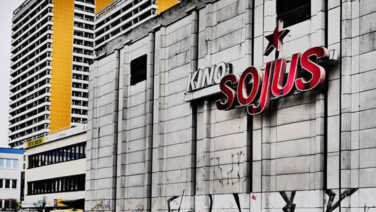 Moving Images, the History of Film Technology. Courtesy of German Museum of Technology