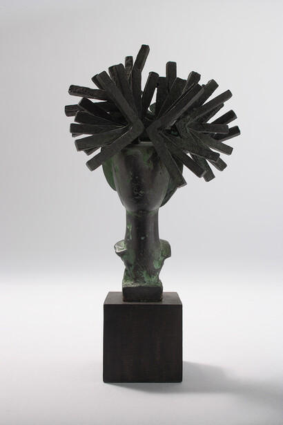 Valdés, Dama de Barajas III, 2004, Bronze, 20,5 x 10,5 x 6,5 cm © Galerie Maeght, Paris
